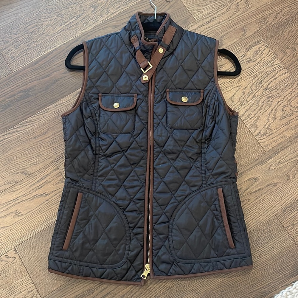 Banana Republic Quilted Vest Size XS